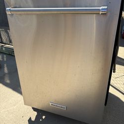 Kitchen Aid Dishwasher 