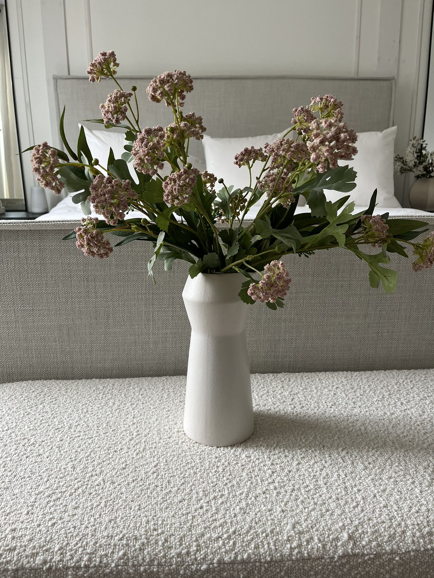 Vase + Flower Stems 