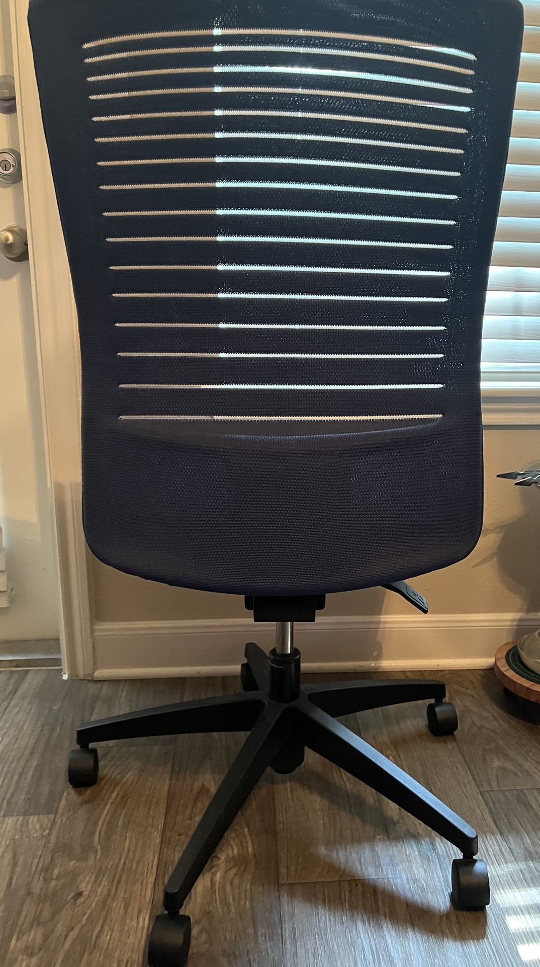 Desk Chair / Silla De Escritorio