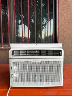 Toshiba 5,000 btu air conditioner
