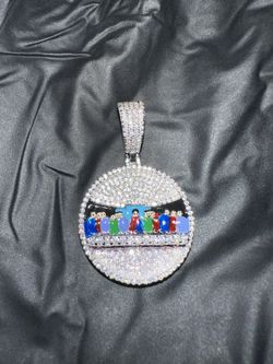 Last Supper Moissanite Pendant