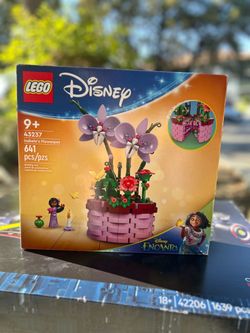 LEGO Disney Encanto Flowerpot 43237, LEGO Disney, LEGO, LEGOS, LEGO Sets, LEGO Botanical, LEGO Flowers, LEGO Flower, LEGO Encanto, LEGO New