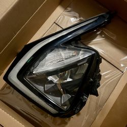 Kia Sportage Headlight 