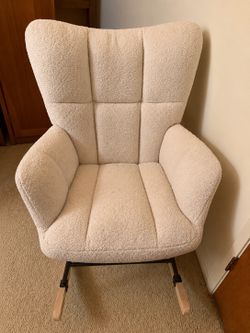Modern Bouclé Nursery Rocking Chair – Excellent Condition