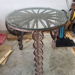 Wagonwheel Table