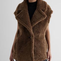 Women’s Fur vest