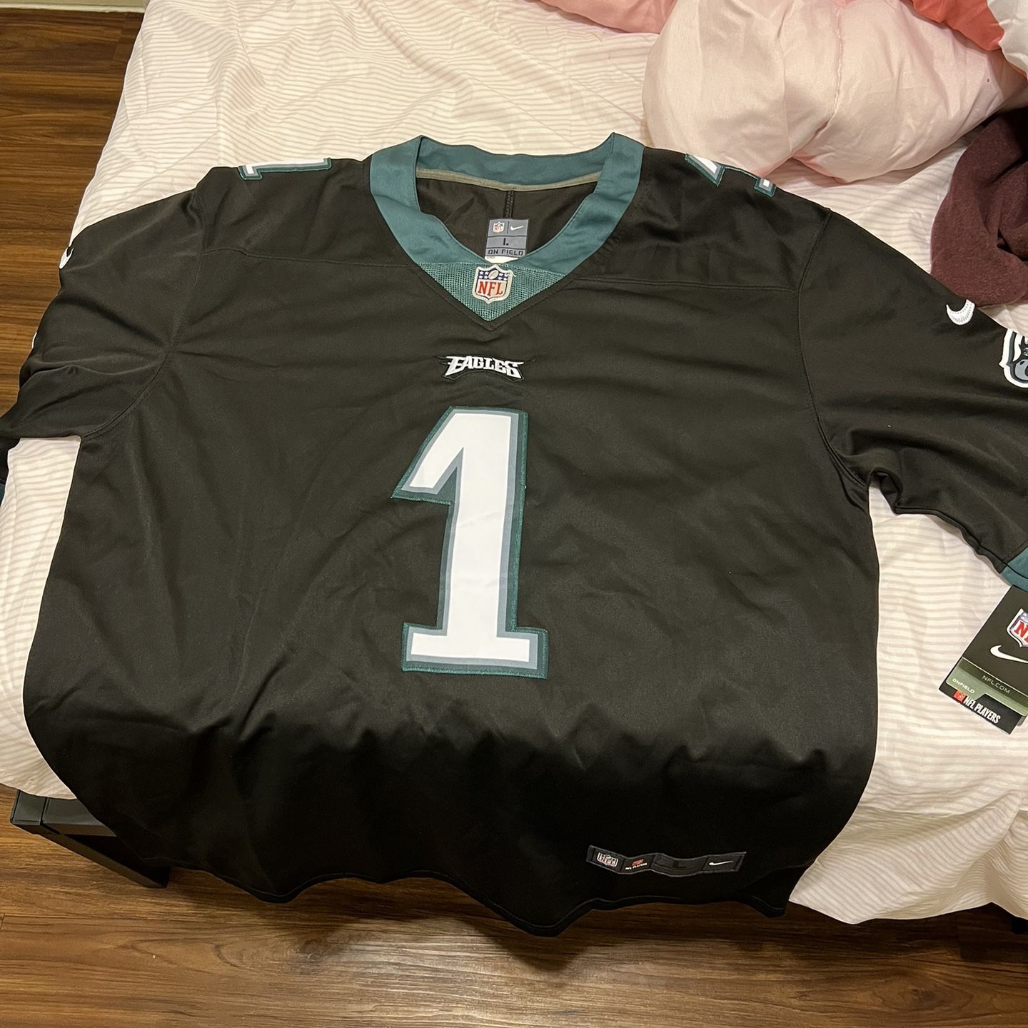 Eagles Jersey Men for Sale in San Antonio, TX - OfferUp