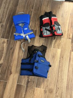 Life Jackets – Youth & Adult Sizes – 3 Total