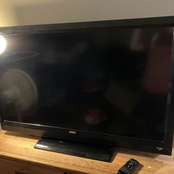 VIZIO 47” big Screen HDTV