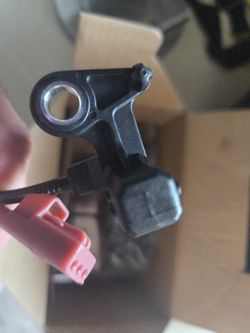 Speed Sensors LEFT AND RIGHT FRONT Ford Fusion  Lincoln Mkz Mercury Milan