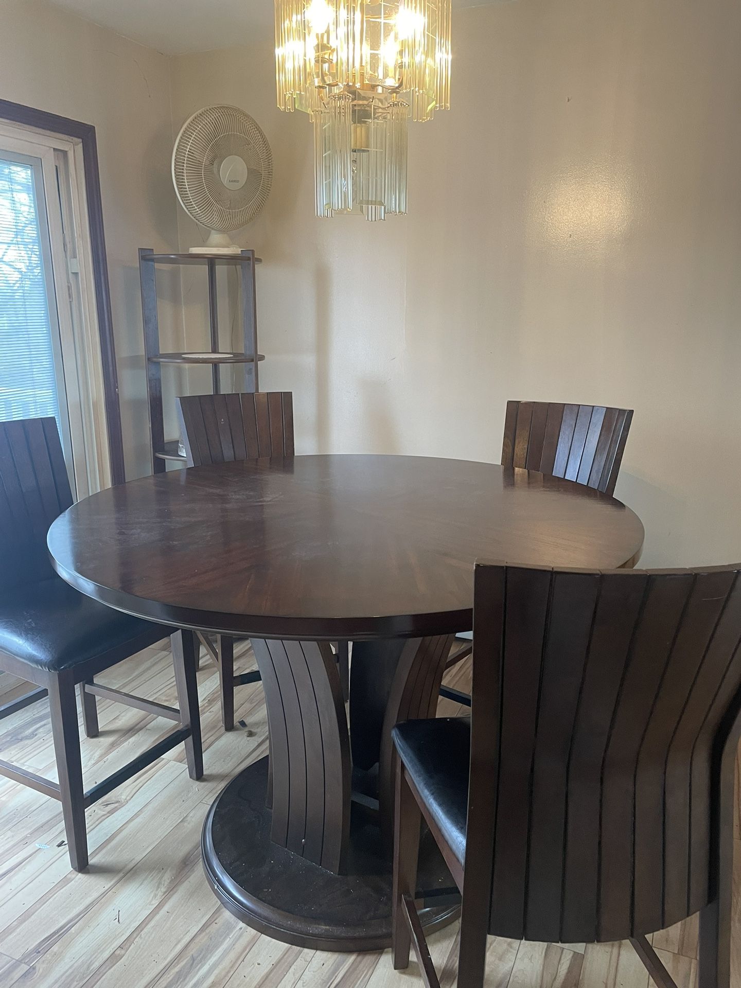 Wooden Dinning Table