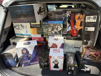 Different Figures Games & More.