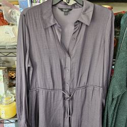 Ladies Grey Top. Size Med