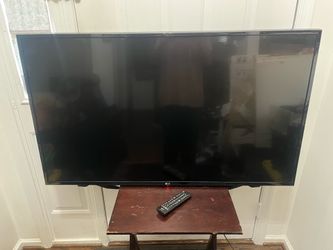 LG 1080p LED 49” TV