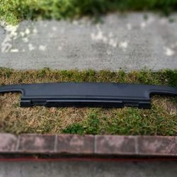 2010-2013 Mercedes Benz Rear Bumper Diffuser Trim Panel OEM 