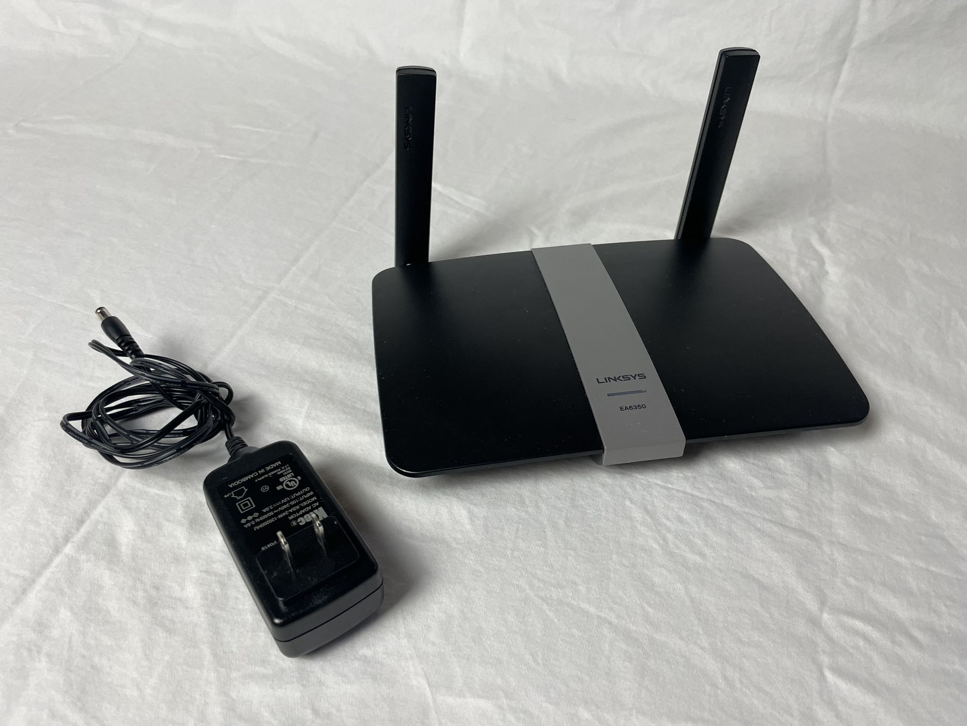 Linksys EA6350 AC1200 Dual Band Smart Wi-Fi Router