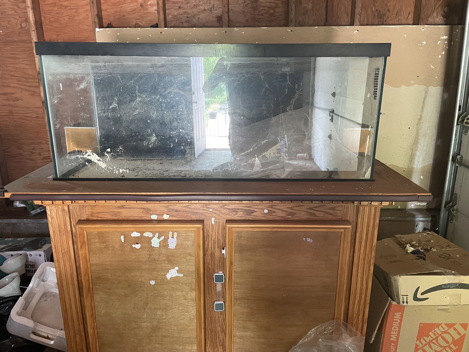 80 Gallon Aquarium Great Condition With Wooden Stand 