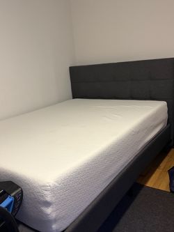 12 inch Memory Bed with complete Frame for Sale