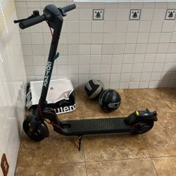 Electric scooter