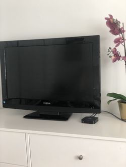 32” Flat Screen TV