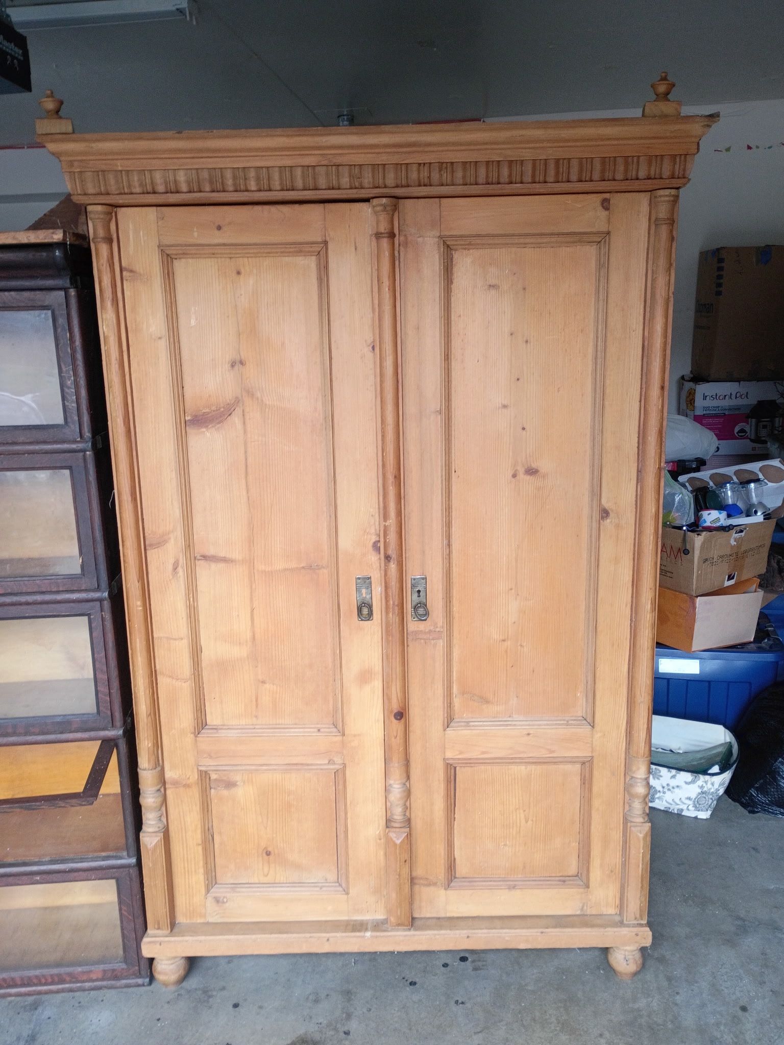 Vanity Dresser And Cabinet (Real Wood)