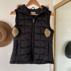 American Rag Vest With Hood And Fur Trim Size Small