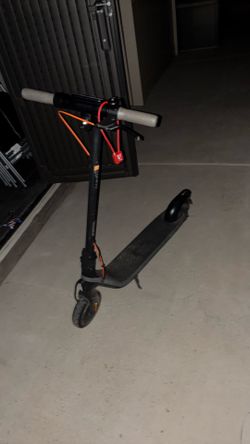 Segway E-Scooter (15 mph)