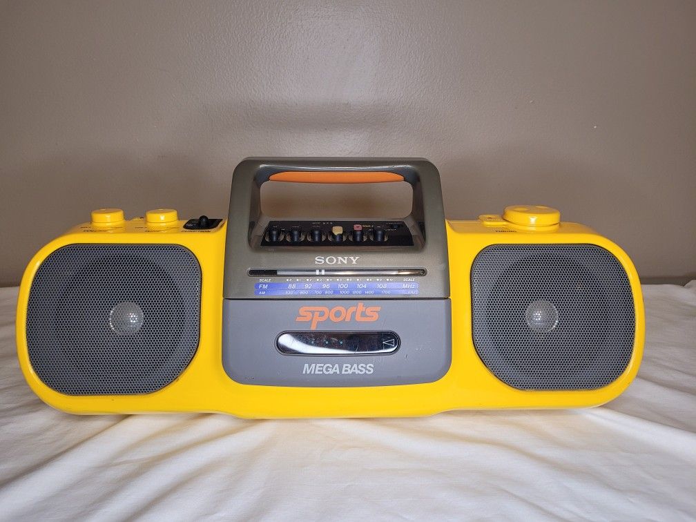 Vintage 1990s Sony CFS 914 Yellow Sports Boombox Mega Bass
