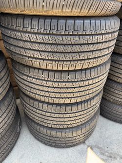 225/55r19 Goodyear  tires en excelentes condiciones de vida las 4