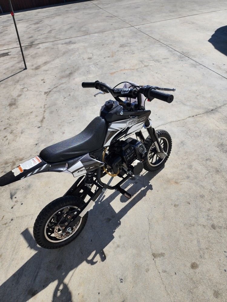 Kids GB Moto Dakar PFW 50cc 2 Stroke Gas Dirt Bike
