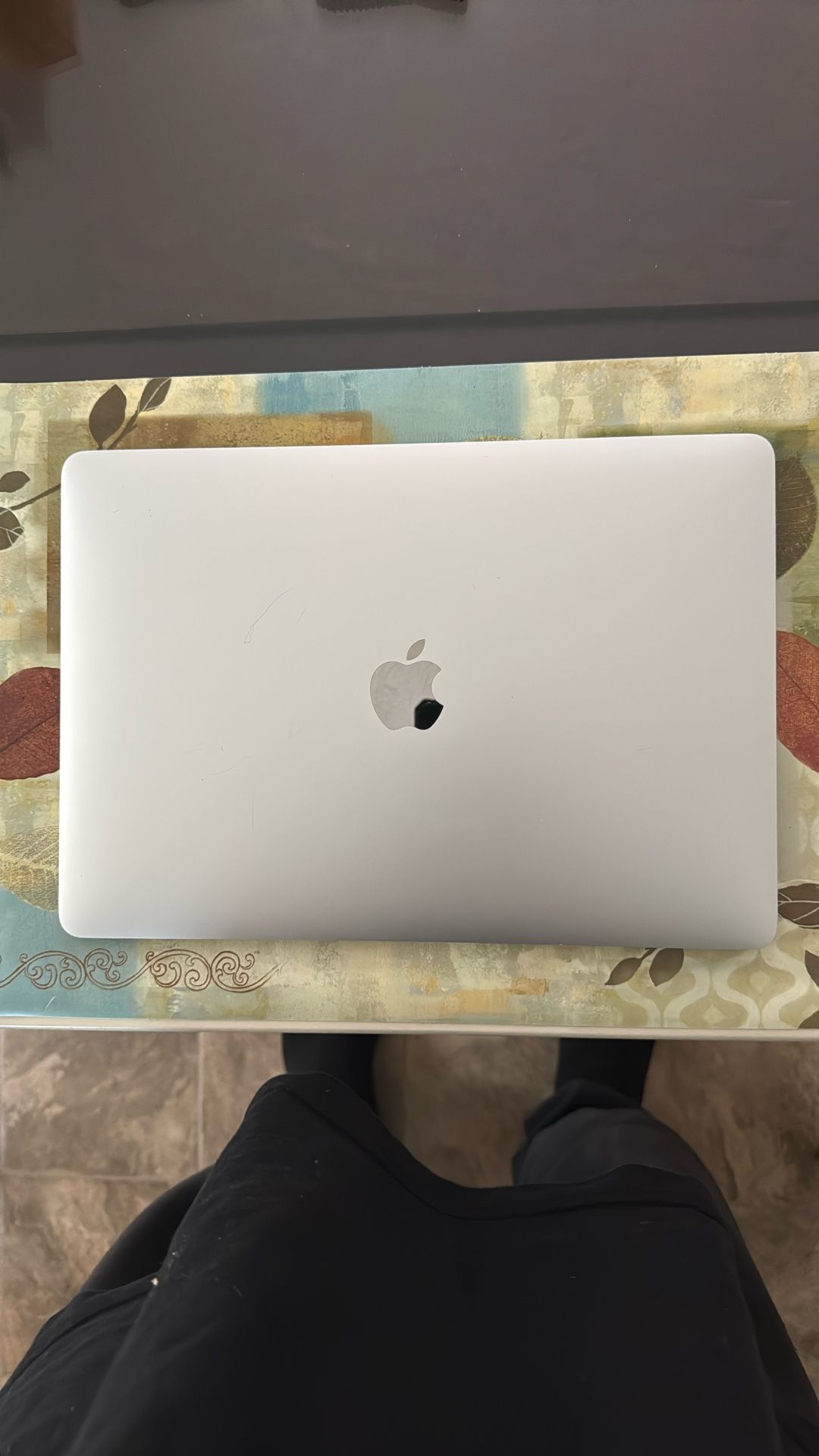 MacBook Pro 13” (2017)