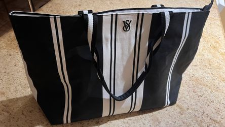 Victoria’s Secret Bag Large Tote Zipper Closure 20x12.5 New