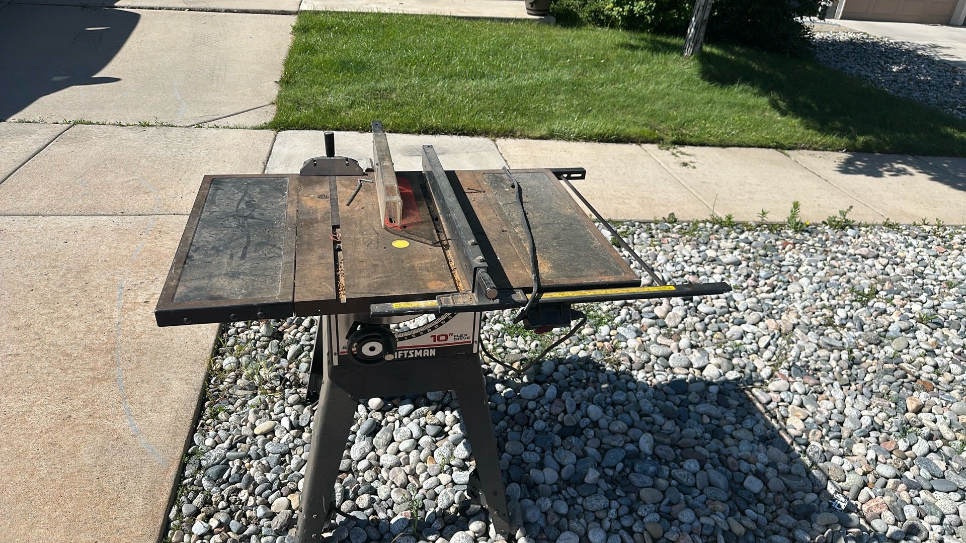 Working Table Saw