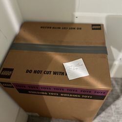 LEGO Millennium Falcon 75192