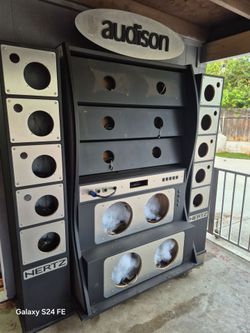 Hertz audison display showcase