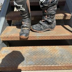 Moto Boots Used Once
