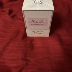 Miss Dior Blooming Bouquet