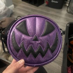 Love Pain & Stitches