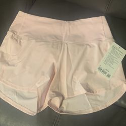 Lulu🍋 NWT Shorts!