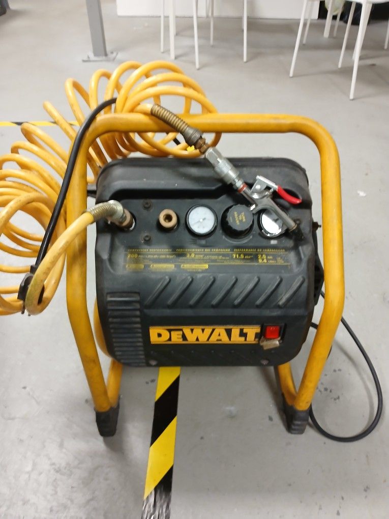 Dewalt Compressor