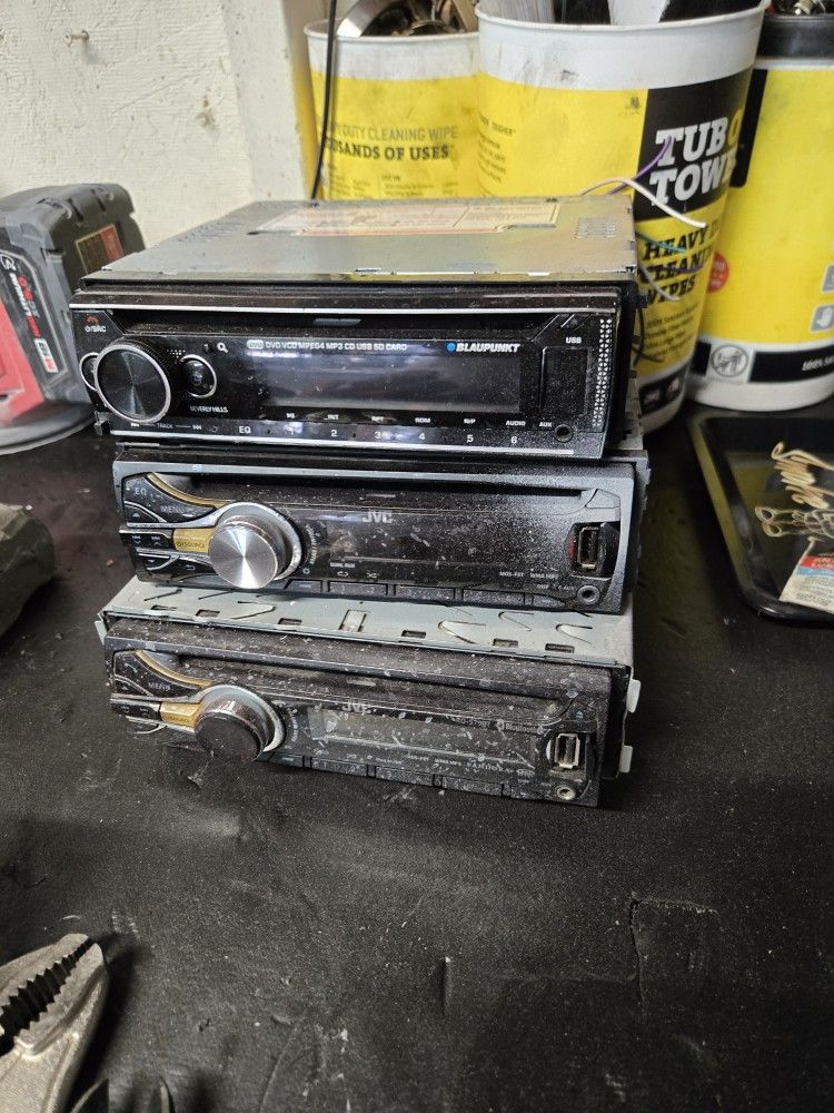 Radios All 3 Work Perfect 