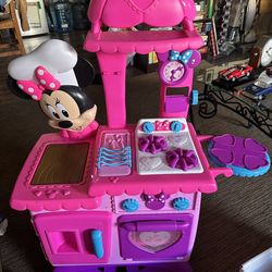 Minnie Mouse Play Kitchen