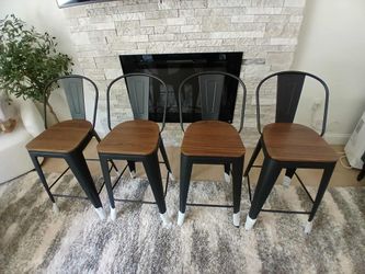 Black And Wood Color Stools