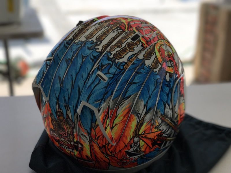 Icon chieftain motorcycle helmet