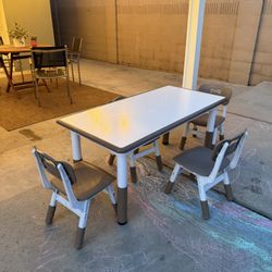 Kids Table + 4 Chairs 