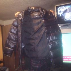 Men's Large Guess Coat