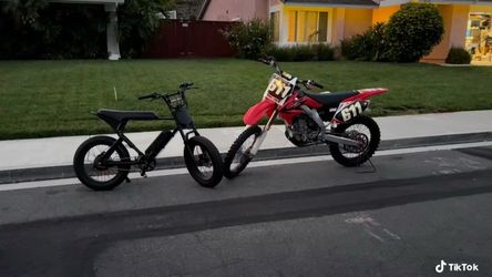 Selling my Macfox X1S electric bike. It’s used but has under 200 miles on it! * Top speed: Up to 30 MPH downhill * Battery range: Up to 30 miles per