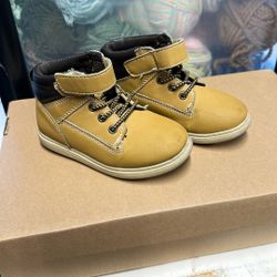 Toddler Boots Size 7