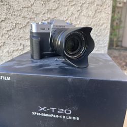 Fujifilm X-T20 With 18-55mm Lens In Box