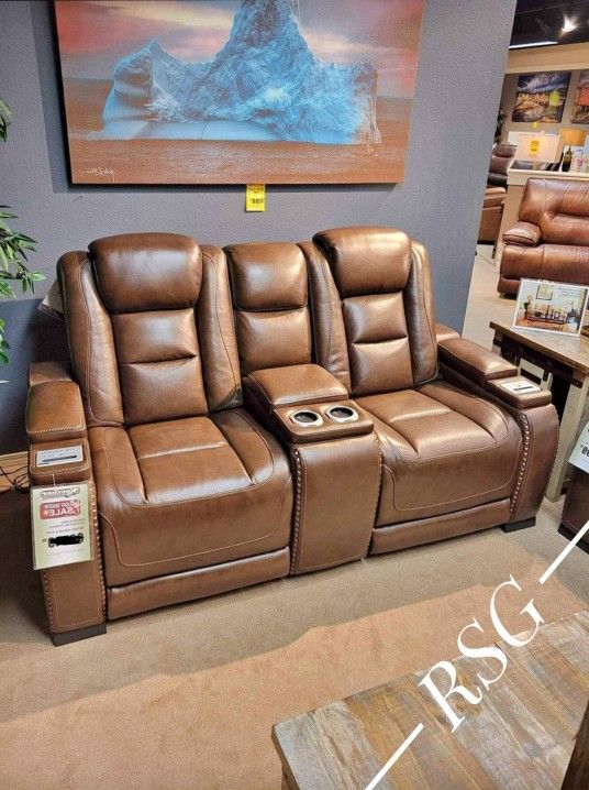 Brown Leather Electric Recliner,Sofa, Loveseat By Ashley Furniture 🌟No Needed Credit Check 💛 $39 Down Payment with Financing
0643